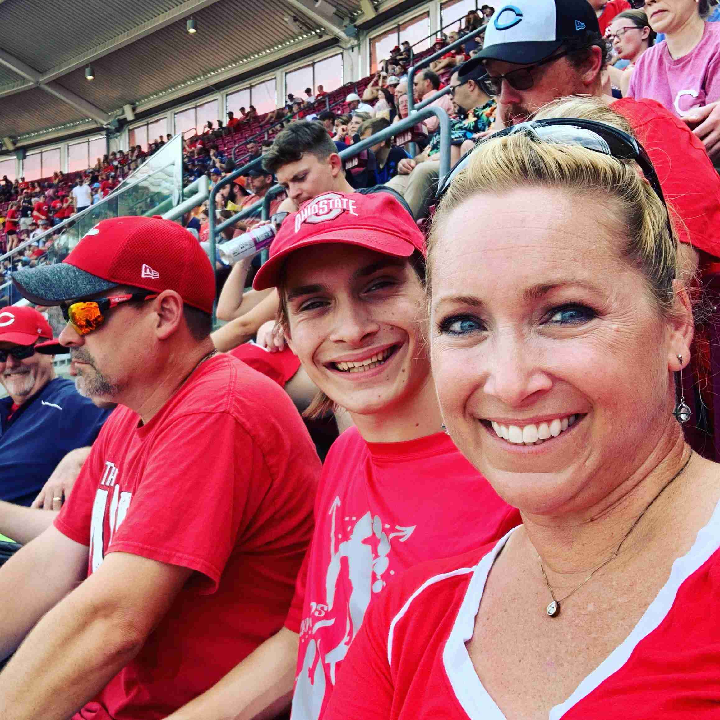 Arianne Davis - Ohio Ambassador - Invisible Disabilities Association